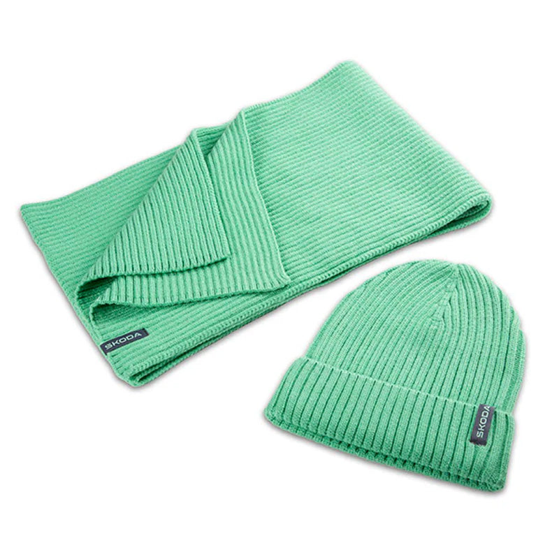 Škoda Knitted Hat and Scarf Set